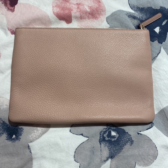 Kate Spade Blush Zipper Clutch Pouch - Picture 3 of 7